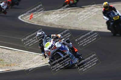media/Sep-06-2025-CRA (Sat) [[cd32356307]]/Races/Race 2/
